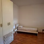 Rosen Garden Апартаменты *